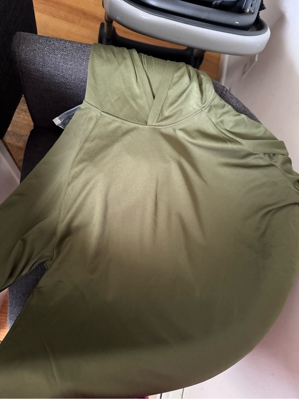 Large polyester 5 Hooded long sleeves